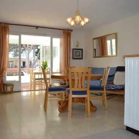 Cap Apartament *